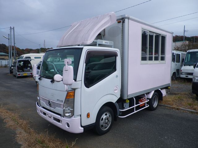 NISSAN / ATLAS