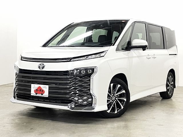 TOYOTA / VOXY