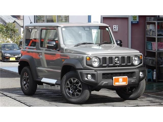 SUZUKI / JIMNY SIERRA