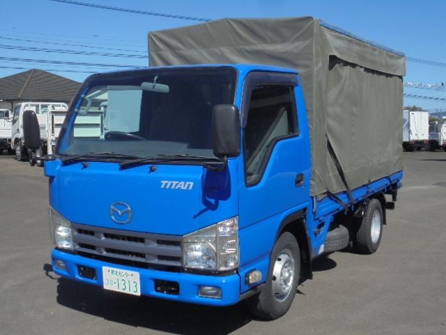 MAZDA / TITAN