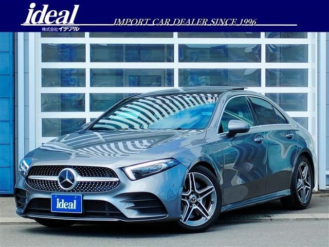 MERCEDES BENZ / MERCEDES BENZ A class sedan