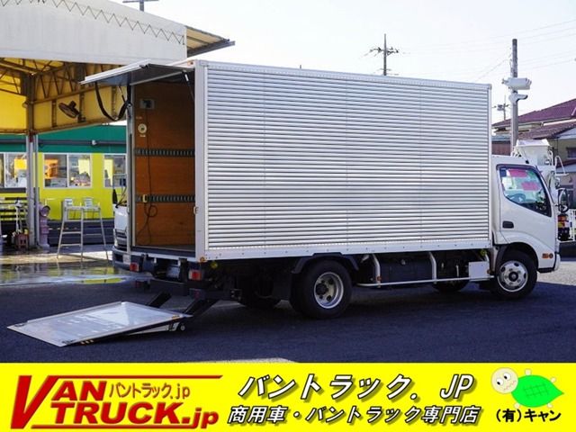 HINO / DUTRO