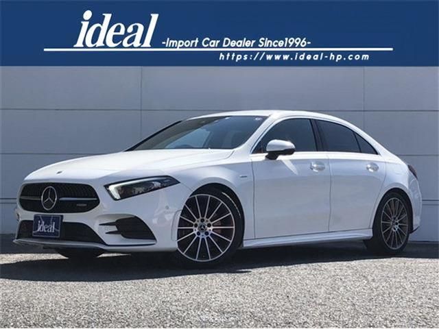 MERCEDES BENZ / MERCEDES BENZ A class sedan