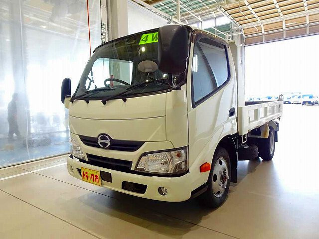 Hino / DUTRO