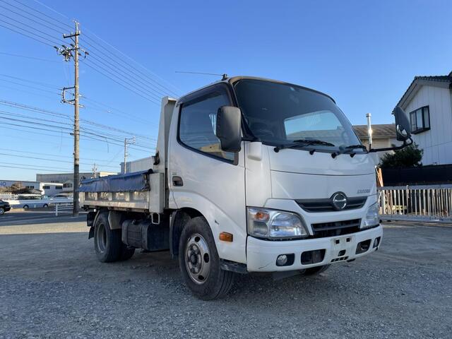 Hino / DUTRO