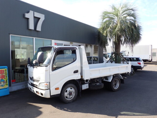 Hino / DUTRO