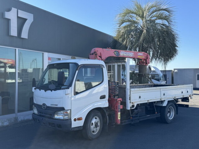 Hino / DUTRO