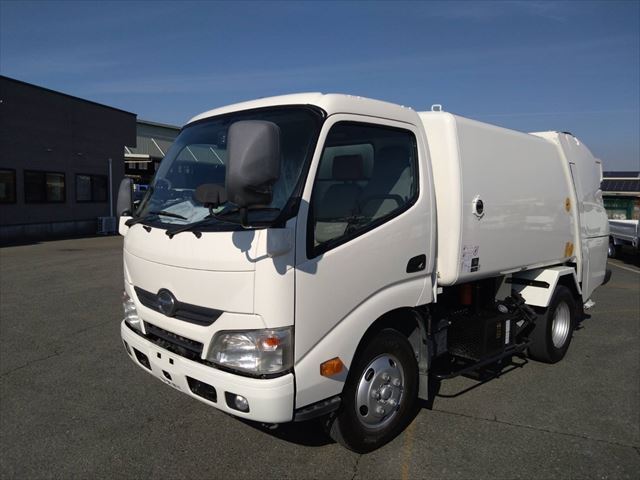 Hino / DUTRO