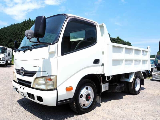 Hino / DUTRO