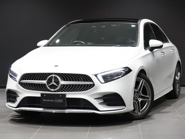 MERCEDES BENZ / MERCEDES BENZ A class sedan
