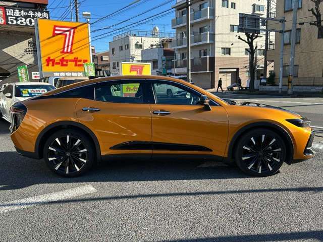 CROWN CROSSOVER