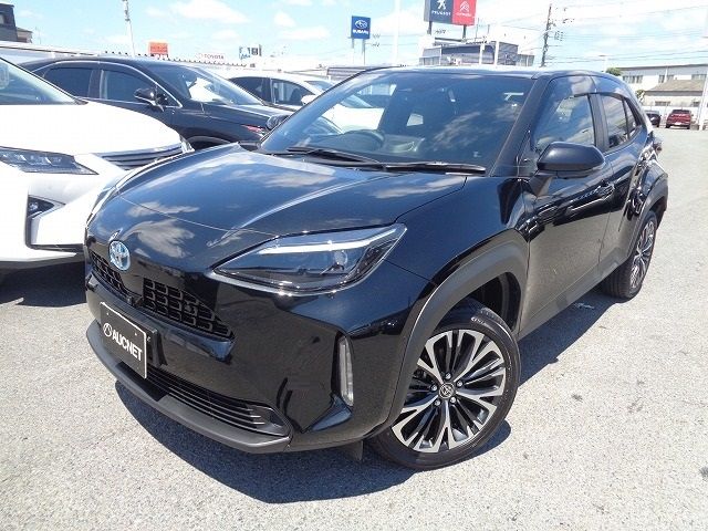 TOYOTA / YARIS CROSS HYBRID