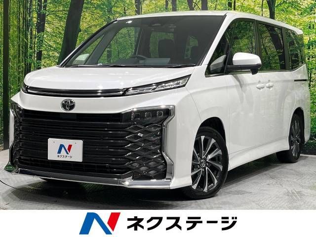 TOYOTA / VOXY
