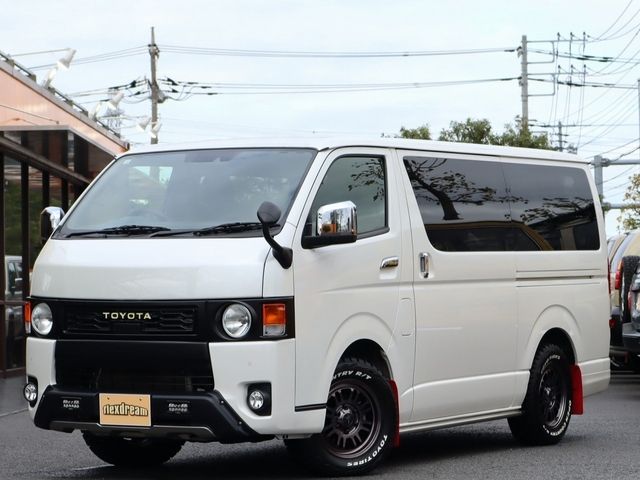 TOYOTA / HIACE van 2WD