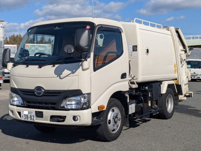Hino / DUTRO