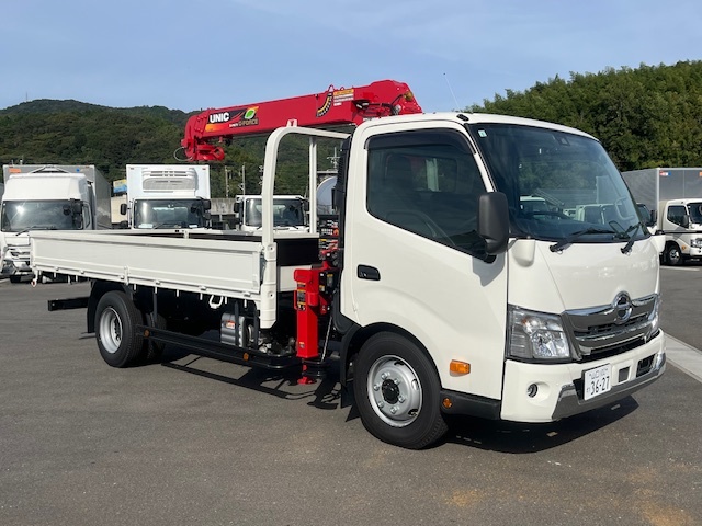 Hino / DUTRO