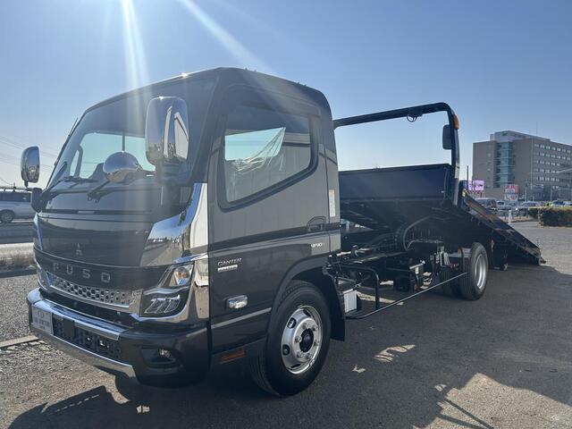 Mitsubishi / CANTER