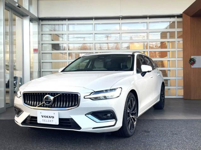 VOLVO / VOLVO V60