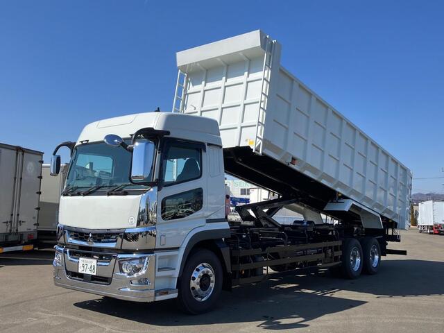 Mitsubishi / SUPER GREAT
