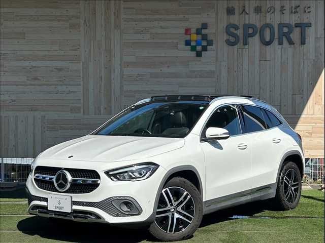 MERCEDES BENZ / MERCEDES BENZ GLA class