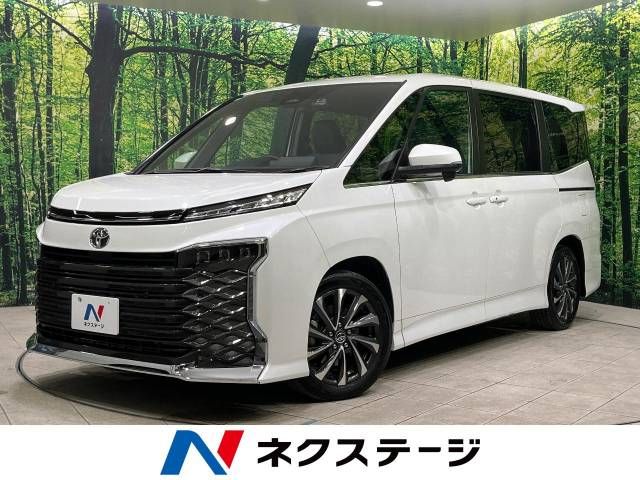 TOYOTA / VOXY