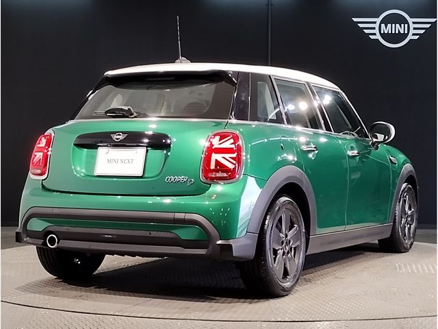 MINI COOPER D 5DOOR