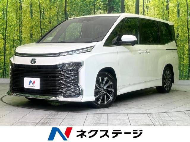 TOYOTA / VOXY