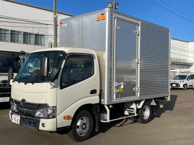 Hino / DUTRO
