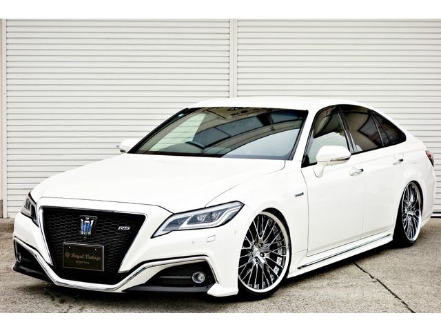 TOYOTA / CROWN sedan hybrid