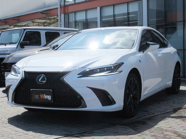TOYOTA / LEXUS ES300h