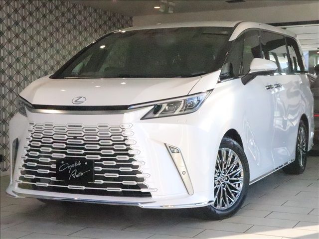 TOYOTA / ﾚｸｻｽ LM500h