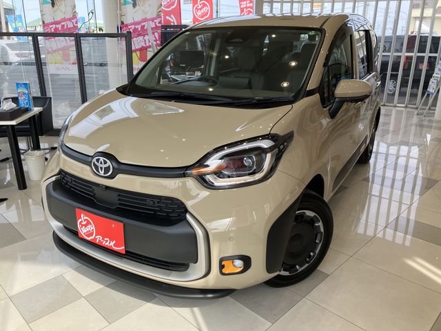 TOYOTA / SIENTA HYBRID