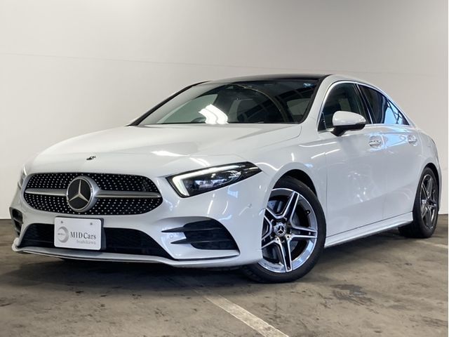 MERCEDES BENZ / MERCEDES BENZ A class sedan