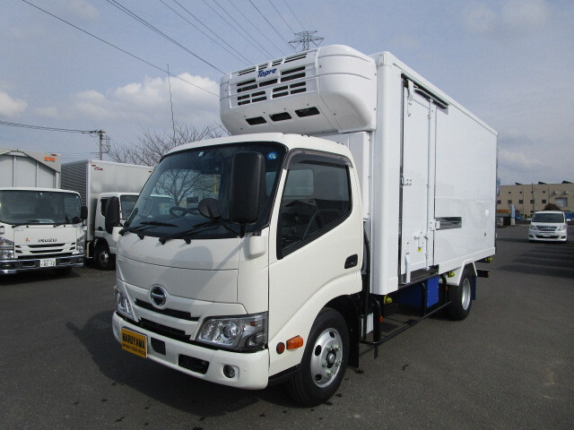Japanese used car Ref# 1270159 Hino / DUTRO