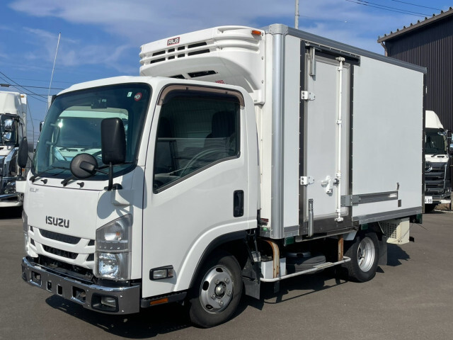 Japanese used car Ref# 1270163 Isuzu / ELF