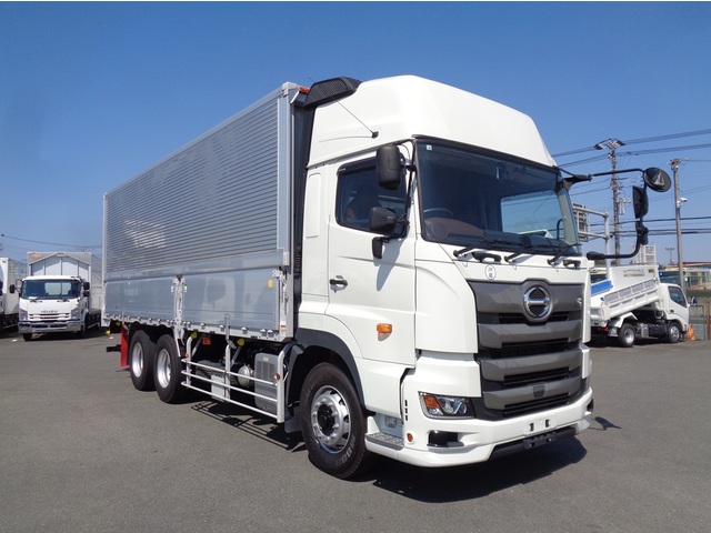 Hino / PROFIA