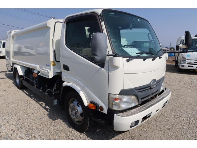 Hino / DUTRO