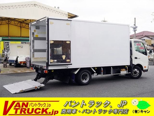 HINO / DUTRO