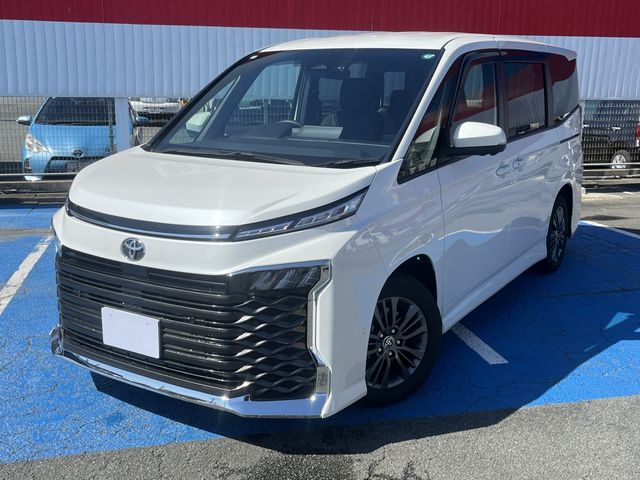 TOYOTA / VOXY