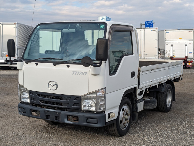Mazda / TITAN
