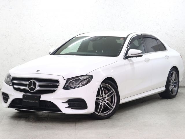 MERCEDES BENZ / MERCEDES BENZ E class sedan