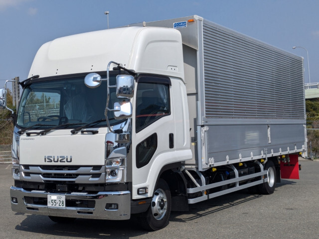 Isuzu / FORWARD