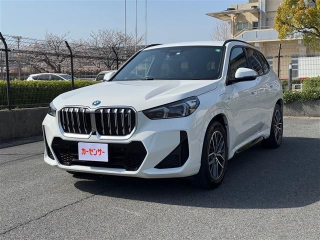 BMW / BMW iX1