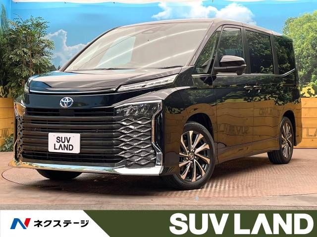 TOYOTA / VOXY HYBRID