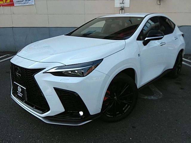 TOYOTA / LEXUS NX450h+ AWD