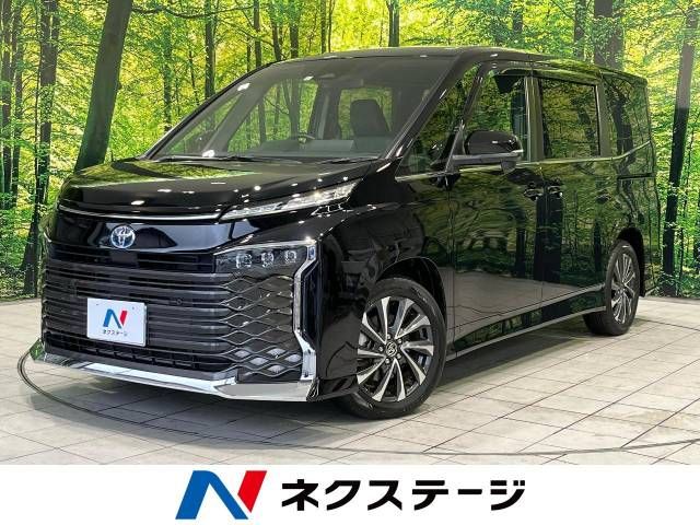 TOYOTA / VOXY HYBRID