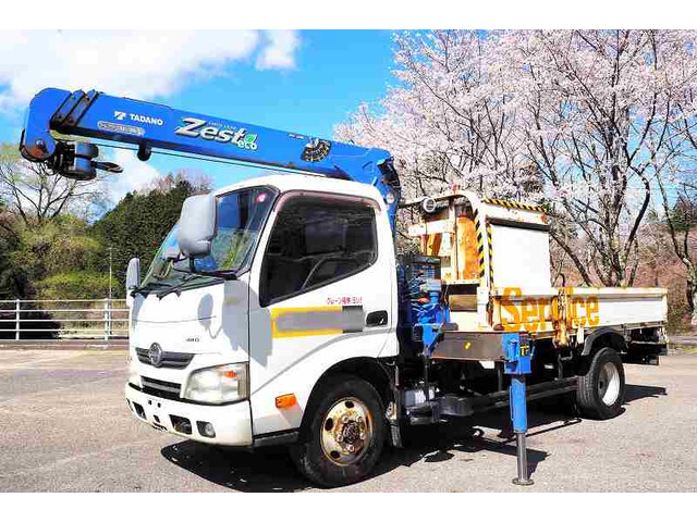 Hino / DUTRO
