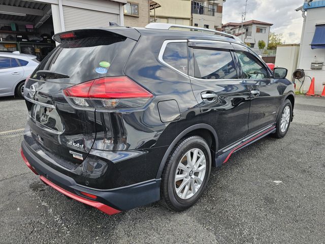 X-TRAIL HYBRID 4WD