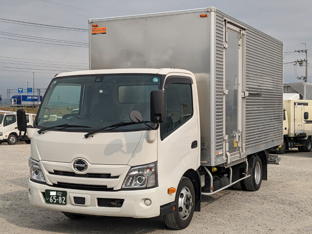 Hino / DUTRO