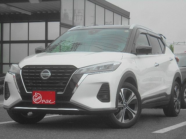 NISSAN / KICKS